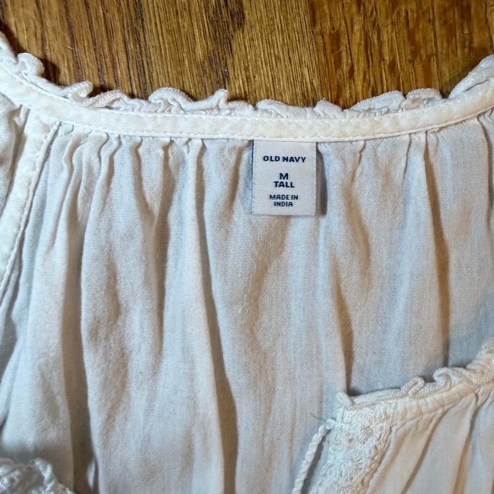 White Lace cotton Women's Top- M Tall - Picture 2 of 4
